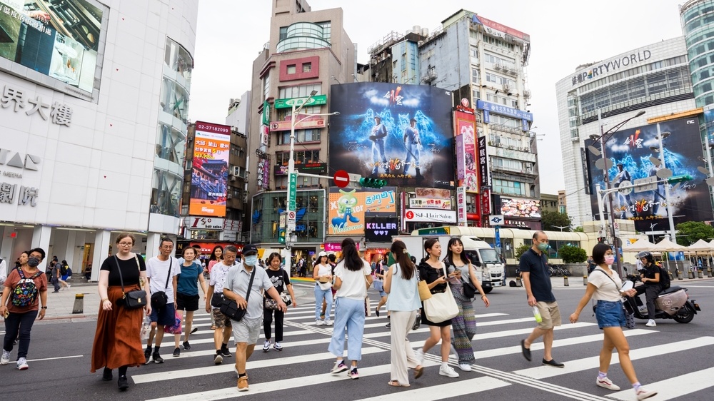 Optimizing Perimeter Coverage with Advanced Surveillance Technology