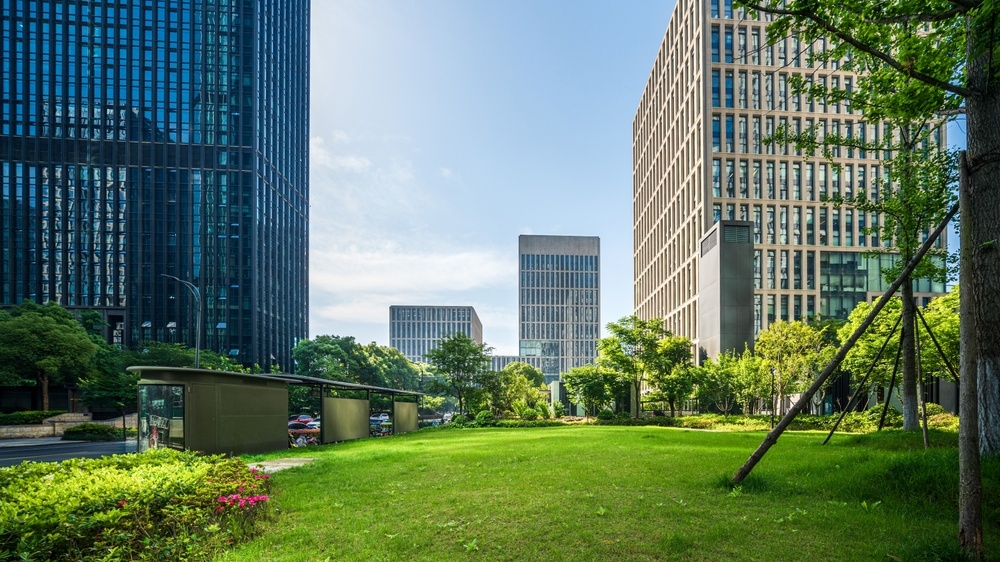 Что такое PTZ-камера и как она улучшает системы видеонаблюдения?